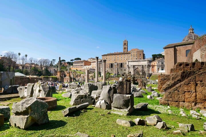 Rome: Colosseum Arena Floor, Roman Forum and Palatine Hill Tour