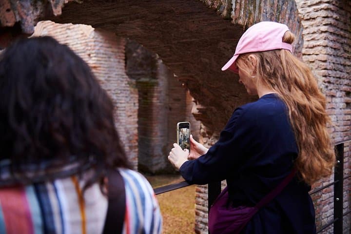 Rome: Private Colosseum, Arena and Underground Tour with Pick-Up