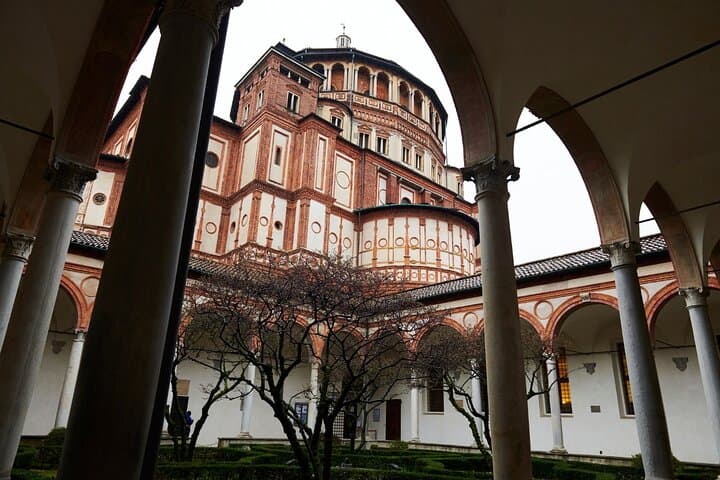 Milan: Private Duomo Rooftop Terraces and Last Supper Tour
