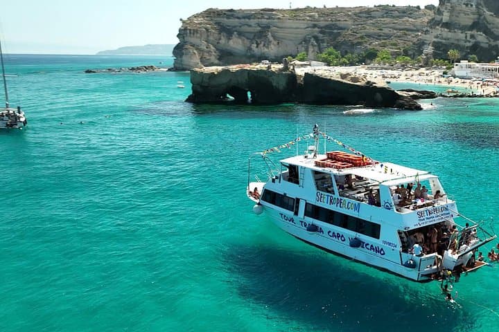 Bay of Riaci