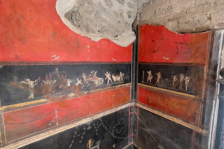 Small Group Pompeii tour from Amalfi coast