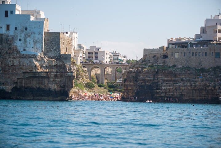Polignano a Mare : Caves, Prosecco and Swimming Boat Tour
