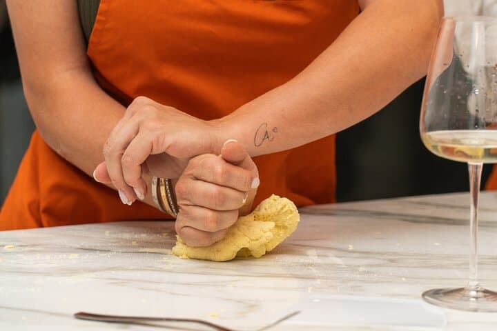 Exclusive Pasta & Tiramisu Class with Wine near by Colosseum