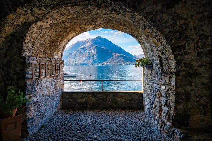 Private Milan to Lake Como & Bellagio Tour