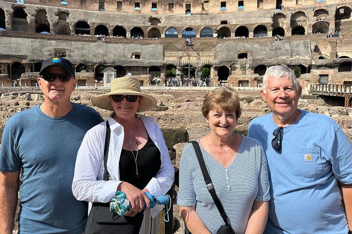 VIP Colosseum Tour with Ancient Rome Forums and Emperors' Palace