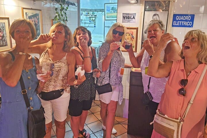 Rome Street Food Tour and Jewish Ghetto Area Guided Sightseeing