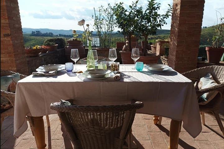 Taste Chianti: A Cooking Class with Scenic Hill Views