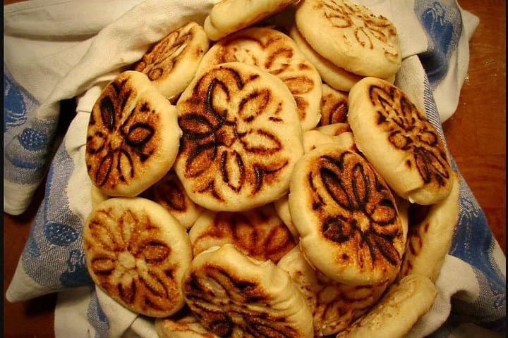Authentic Tuscan Baking Class in Pistoia