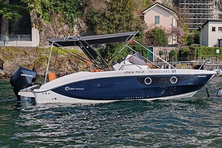 Lake Como: Private Boat Cruise with a Customizable Itinerary