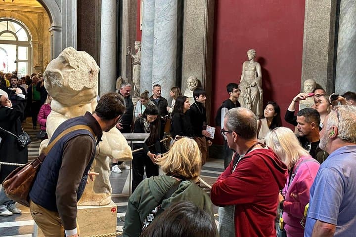 Skip-the-line Vatican and Sistine Chapel Private Guided Tour