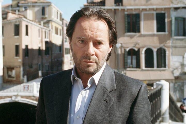 Walk with Brunetti in Venice (tour to Murano included)-PRIVATE