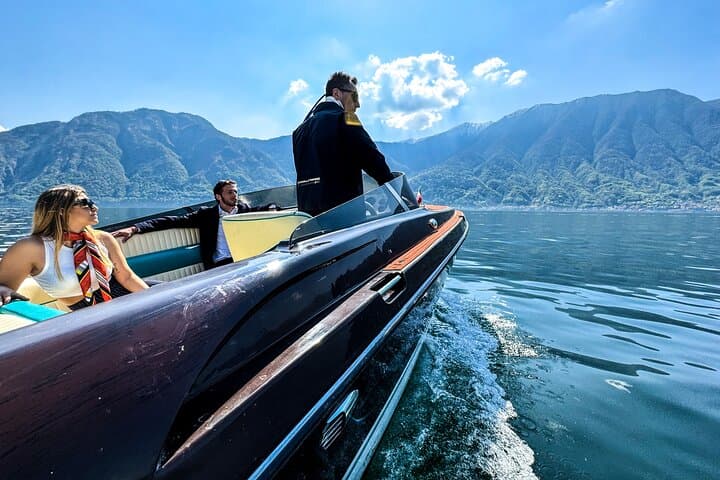 1H - 4H Private Boat Tour on Lake Como 6 pax