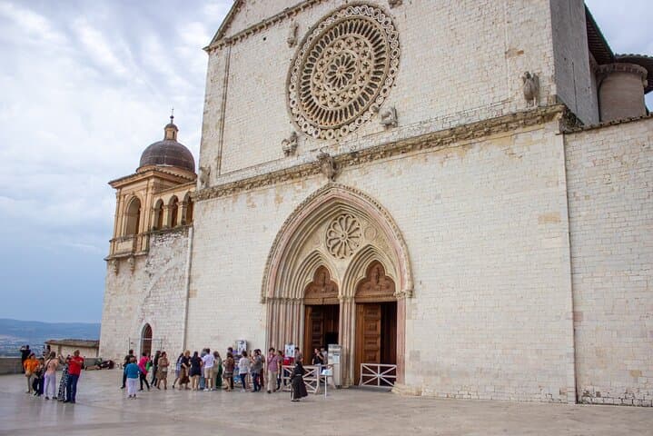 Assisi, Orvieto and Civita di Bagnoregio Full Day Tour from Rome