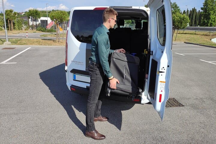 Transfer from Trieste to Ljubljana Airport