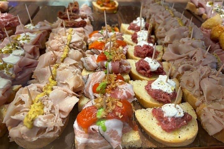 Venice 10 bites : Cicchetti Trial with Wine