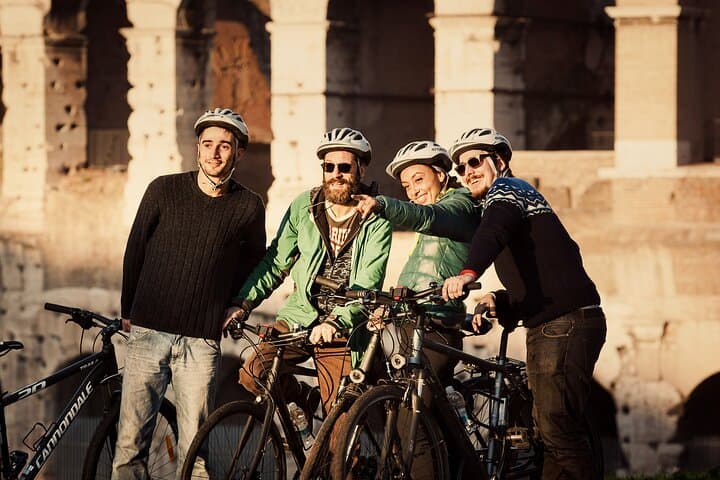 Top 12 Highlights of Rome with Cannondale E-Bike