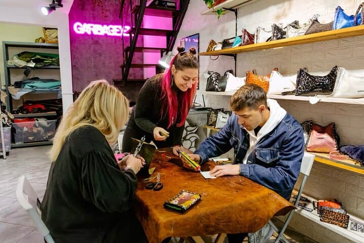 Florence : Authentic Leather Wallet Experience
