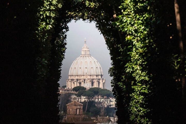 Rome: Private and Personalized Golf Cart Tour with Gelato