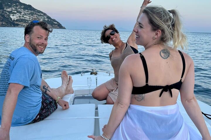 Private sunset tour by boat
