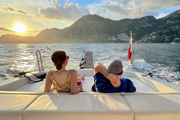 Private sunset tour by boat