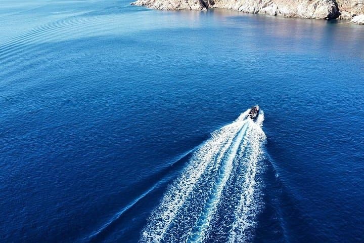 La Maddalena Archipelago: zodiac (RIB) tour with skipper