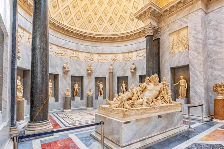 Exclusive Vatican Museums & Sistine Chapel After Hour Tour