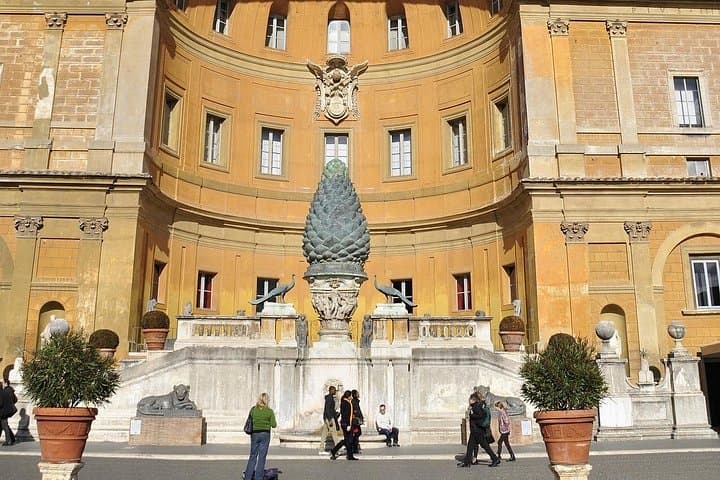 Exclusive Vatican Museums & Sistine Chapel After Hour Tour