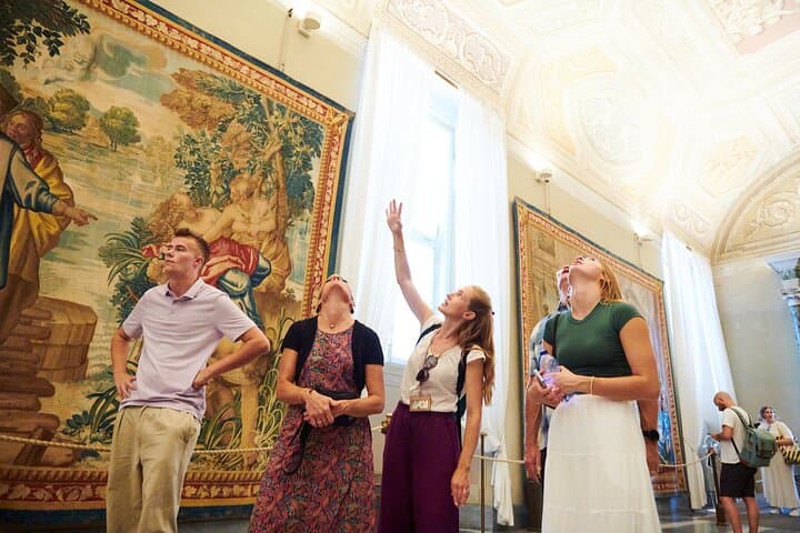 Vatican Museums, Sistine Chapel, St Peter's Basilica Private Tour