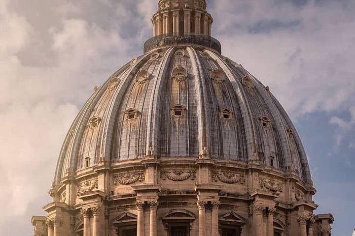 ROME: Saint Peters Basilica Entrance and Audio tour