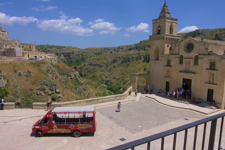 Panoramic Tour of the Sassi of Matera in Open-Bus with House-Cave
