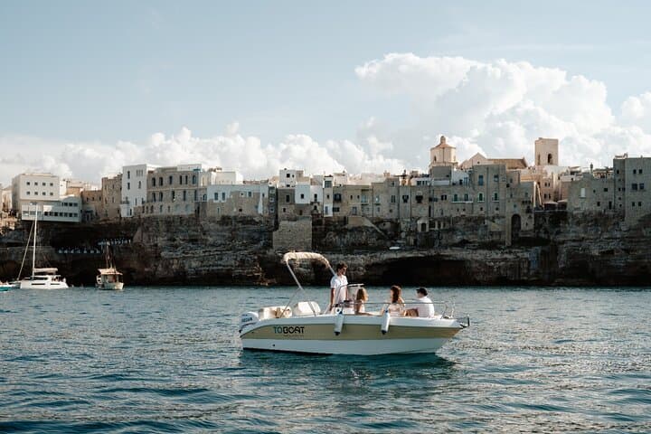 Private Boat Tour with Tasting between Monopoli and Polignano