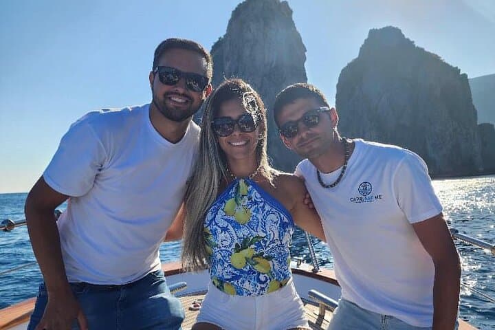 Private Boat Tour through the Crystal Clear Waters of Capri