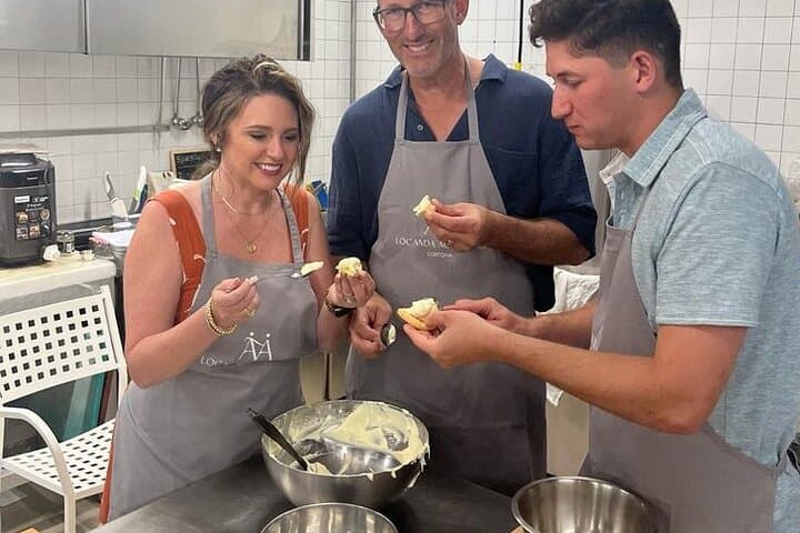 3-Hour Private Cooking Class in Cortona