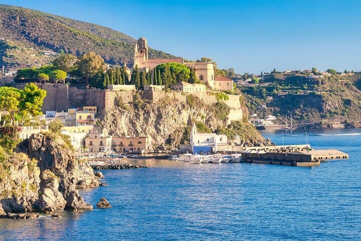 LIPARI ACROPOLIS