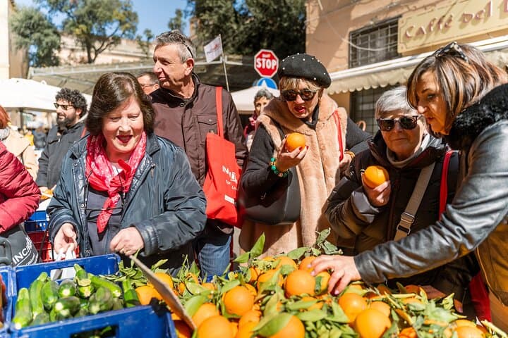 Cooking Class and Market Tour in Civitavecchia