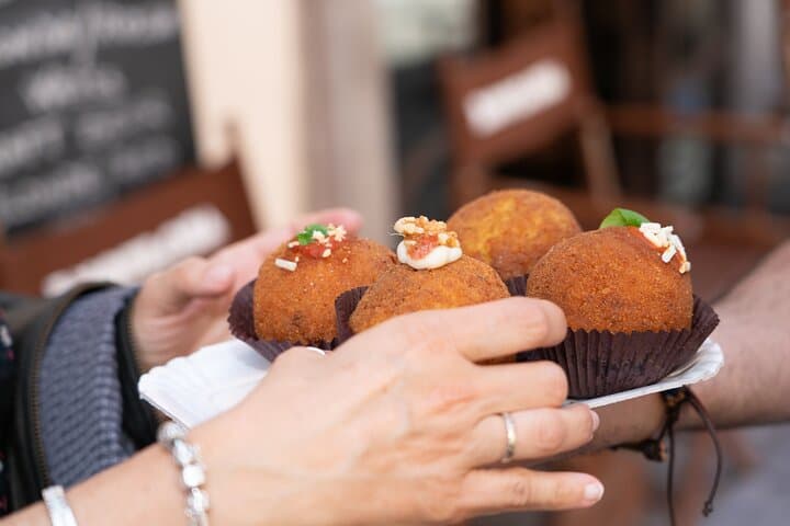 Palermo Sicilian Street Food Tour: Small Group by Do Eat Better