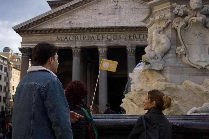 Admire the Pantheon from outside