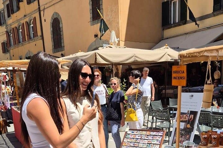 Cortona private walking Tour