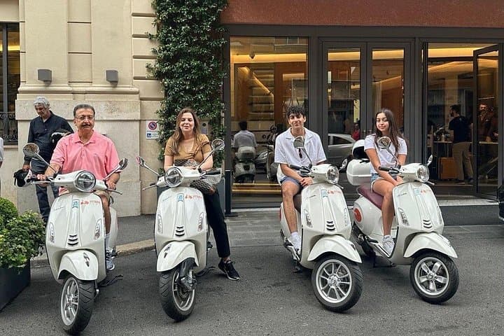 Rome Vespa Tour with Gelato Stop