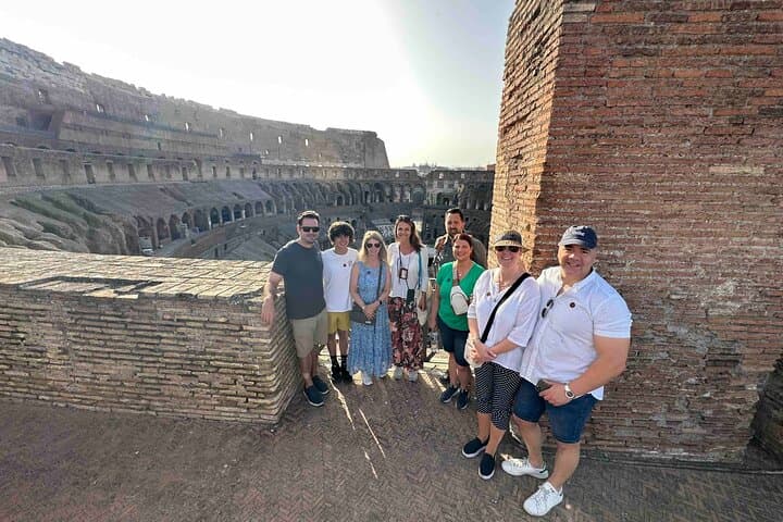 Colosseum Attic Exclusive 7 People Max