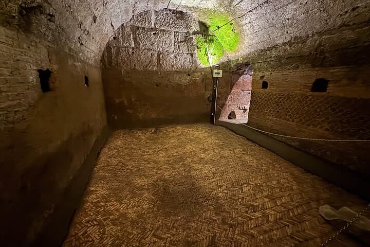 Rome Gladiator school Underground San Clemente Basilica and Moses of Michelangelo private Tour