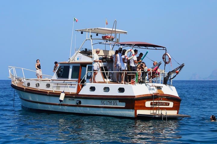 Palermo Boat Tour with Snorkeling, Grotta Regina and Aperitif