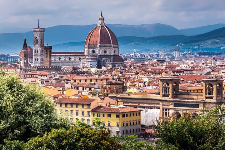 Private direct transfer from Venice to Florence in a private car