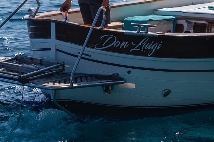 4 Hour Private Boat Tour of Capri