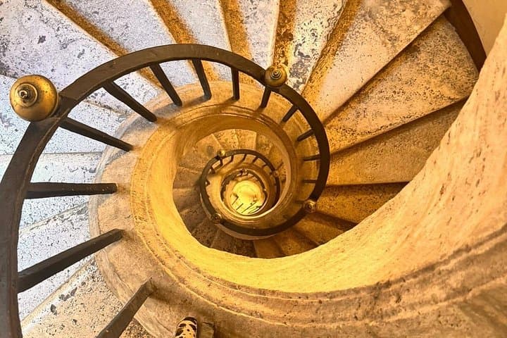 St Mary’s Basilica: Pope Francis Tomb, Dome and Crypt Ticket