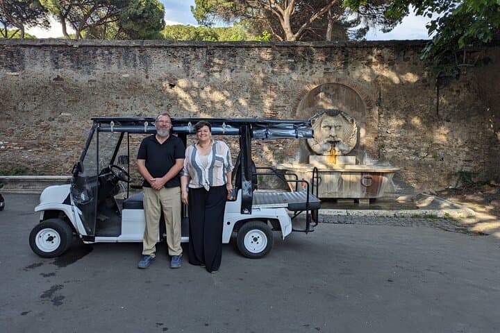 Rome Highlights by private Golf Cart: The best City Tour