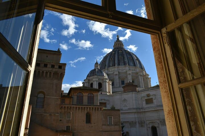 Skip the Line: Vatican Museum & Sistine Chapel Fast-Track Tickets
