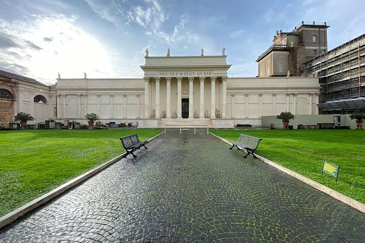 Skip the Line: Vatican Museum & Sistine Chapel Fast-Track Tickets