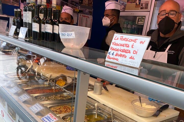 Gems of Rome: Small group E-bike tour with street food stops