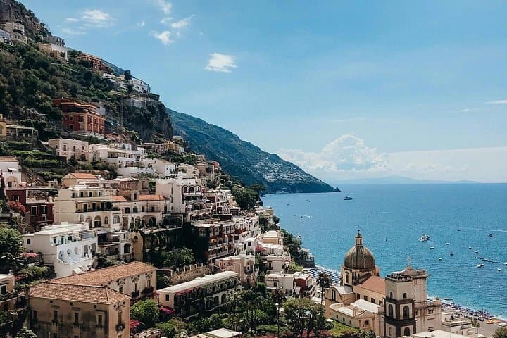 Self Drive with Stay in Amalfi and Capri Car and Digital Guide